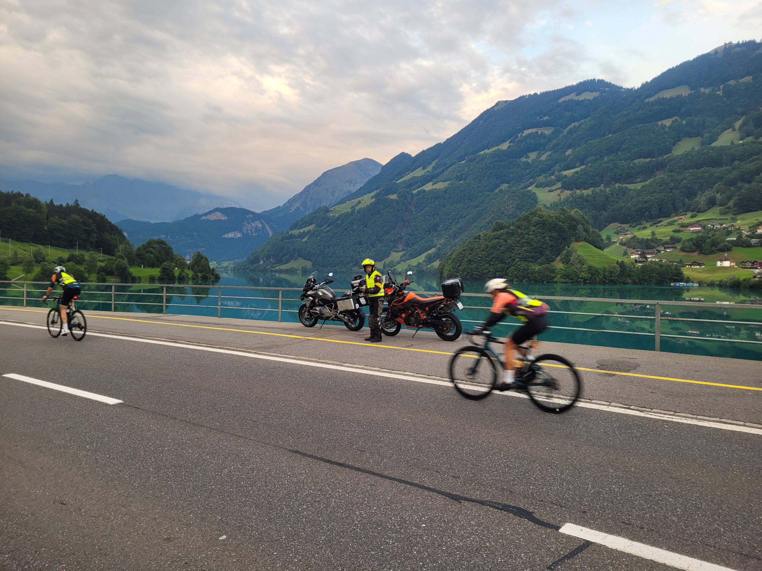 Chasing Cancellara Zürich Zermatt